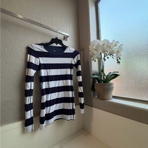 lululemon athletica Navy & White Striped Long Sleeve Midi Top